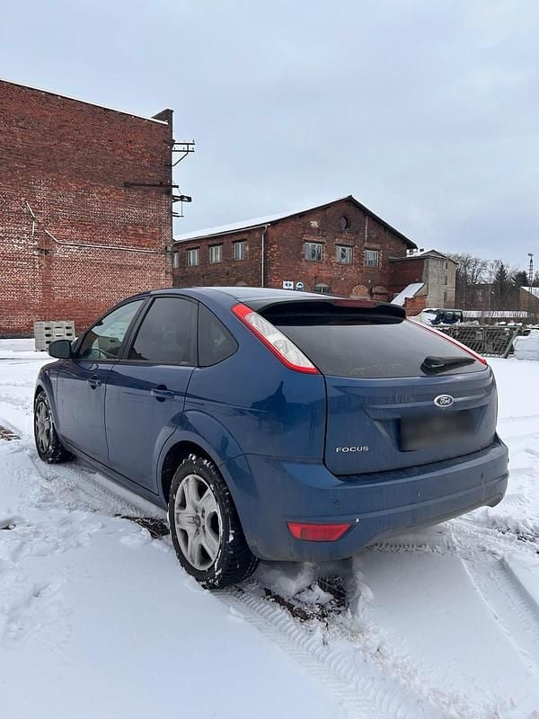 Gebraucht Ford Focus 105 PS (77 kW) 2009 Blau Limousine