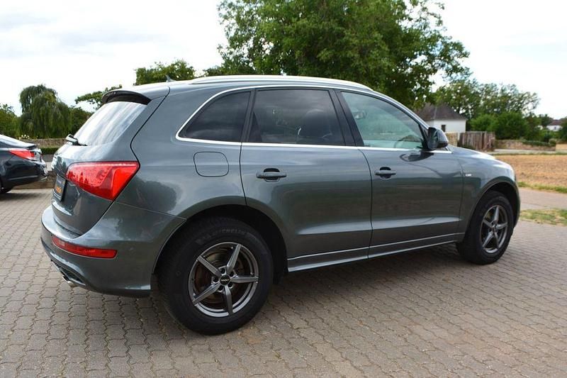 Gebraucht Audi Q5 S-Line 211 PS (155 kW) 2009 Daytonagrau perleffekt SUV