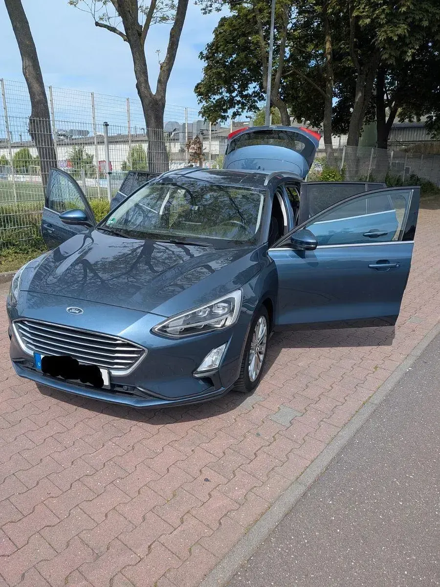 Brugt Ford Focus Cool & Connect 125 HK (91 kW) 2019 Blå Stationcar
