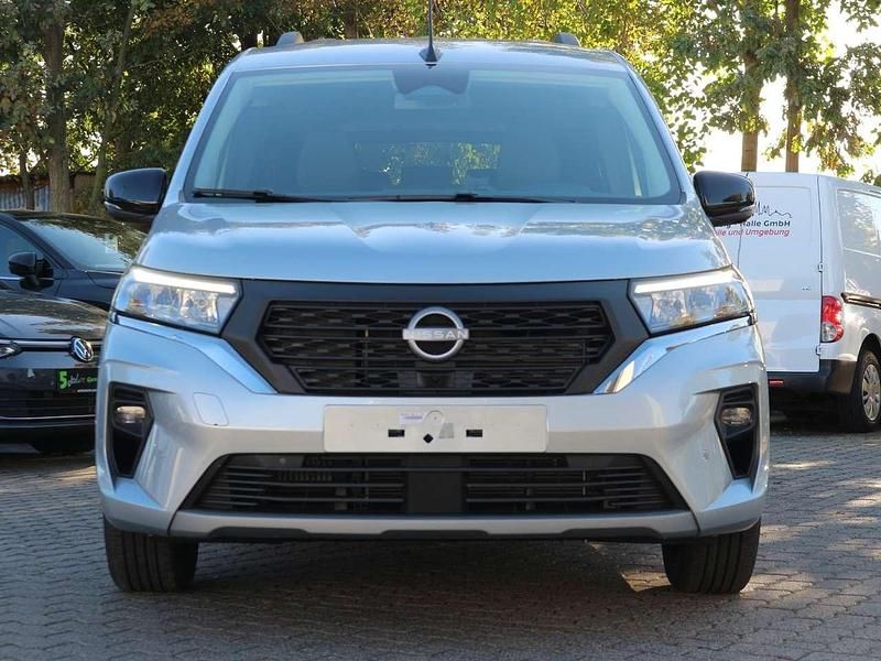 Neu Nissan Townstar 360º 131 PS (96 kW) 2025 Highland grey Kombi