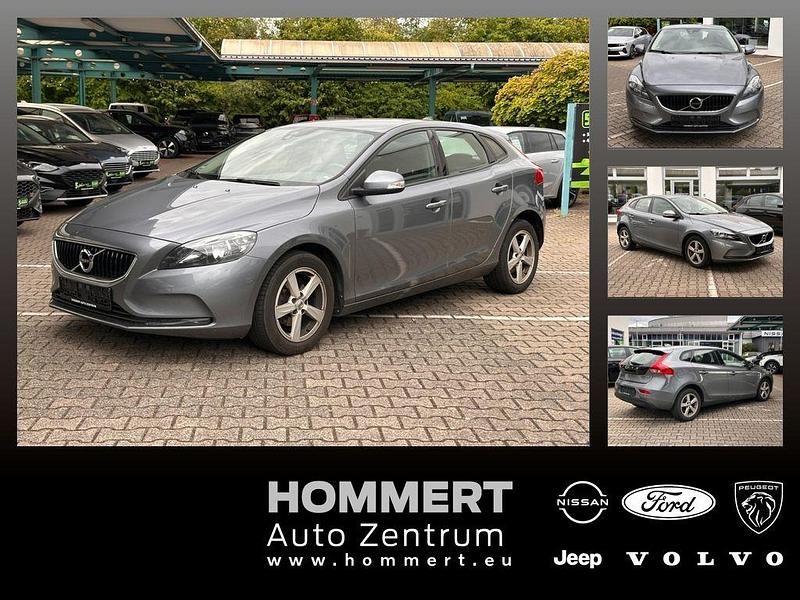 Grau Gebraucht 2018 Volvo V40 Kinetic Kombi | 7.000 € (Superpreis) - Bild 1/4