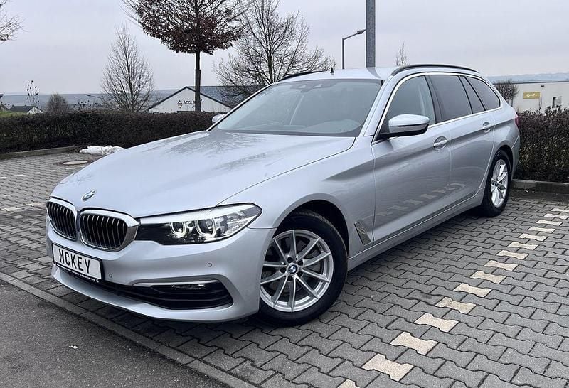Second-hand BMW 520 Performance 190 CP (139 kW) 2019 Argintiu Break