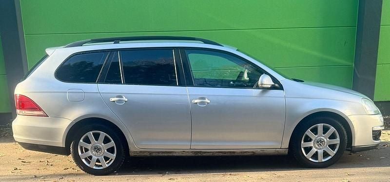 Gebraucht VW Golf V 102 PS (75 kW) 2007 Silber Kombi