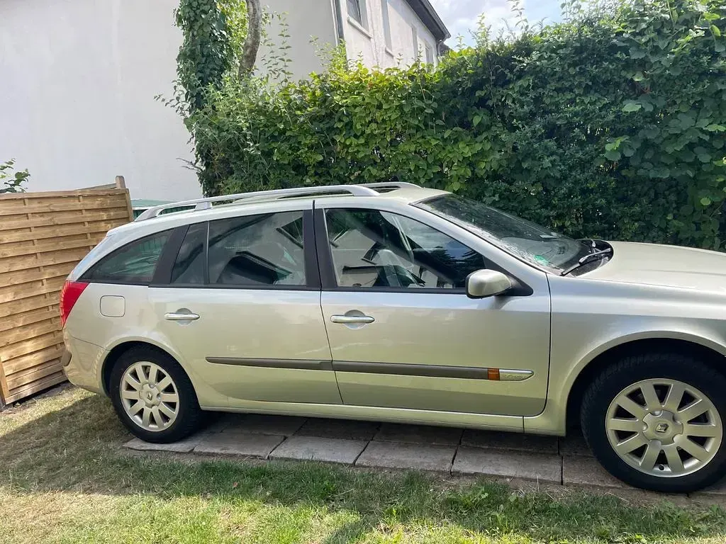 Gebraucht Renault Laguna II Dynamique 135 PS (99 kW) 2003 Limousine