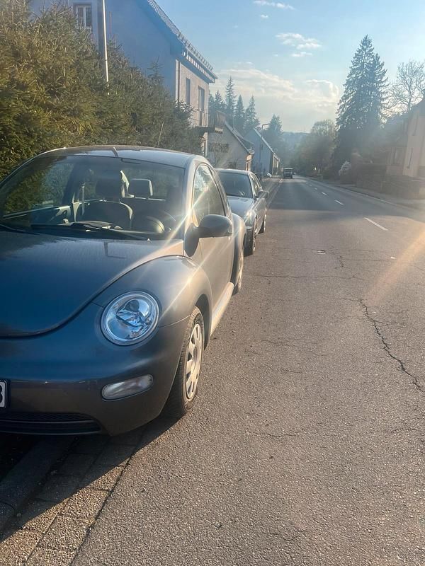 Second-hand VW Beetle 102 CP (75 kW) 2005 Gri
