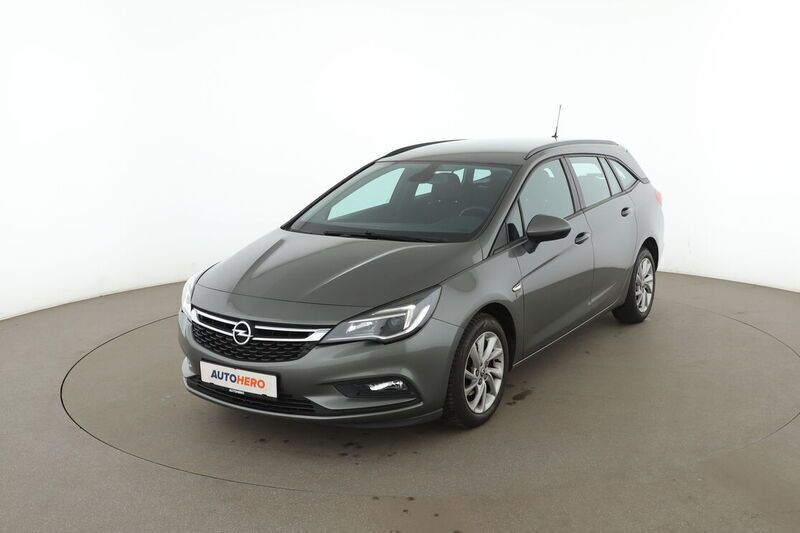 Grau Gebraucht 2019 Opel Astra Limousine | 10.000 € (Fairer Preis) - Bild 1/4