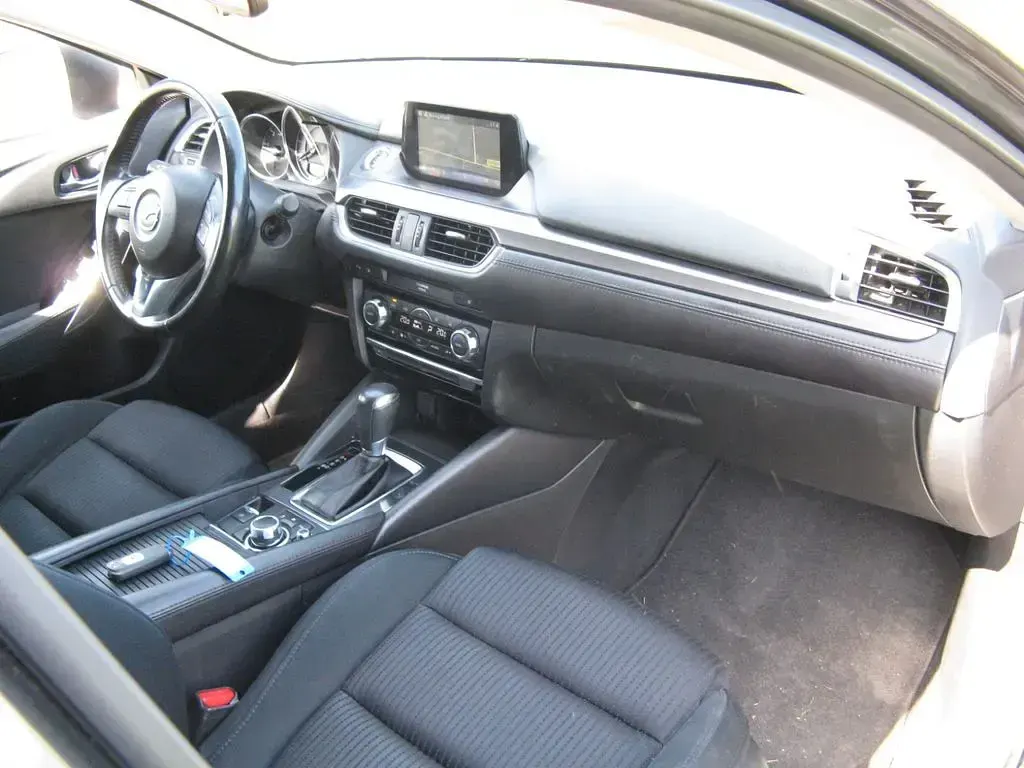 Usata Mazda 6 150 CV (110 kW) 2016 Grigio Station wagon