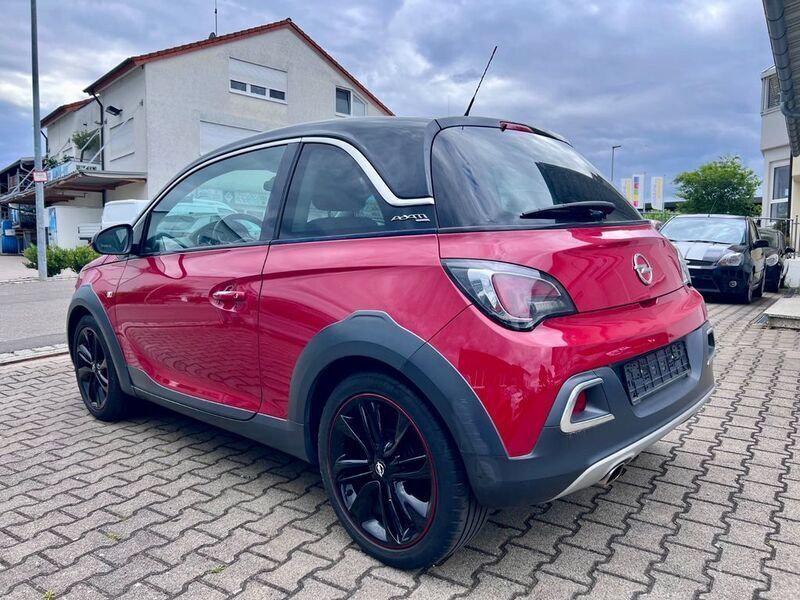 Gebraucht Opel Adam Rocks 87 PS (63 kW) 2015 Rot Kleinwagen
