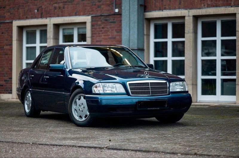 Gebraucht Mercedes C280 Elegance 197 PS (144 kW) 1995 Blau Limousine