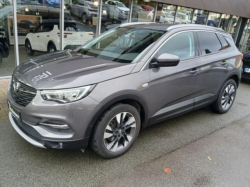 Grau Gebraucht 2018 Opel Grandland X Dynamic SUV | 16.490 € (Fairer Preis) - Bild 1/4