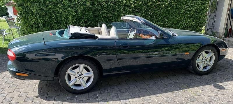 Gebraucht Jaguar XK8 284 PS (208 kW) 1998 Grün Cabrio