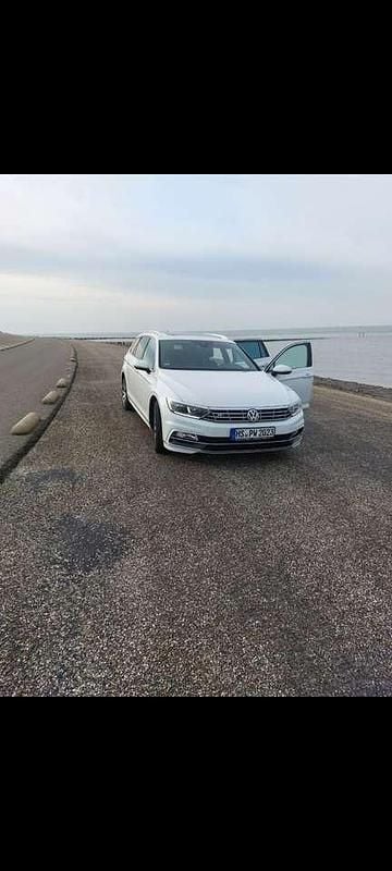 Gebraucht VW Passat Highline 150 PS (110 kW) 2019 Limousine