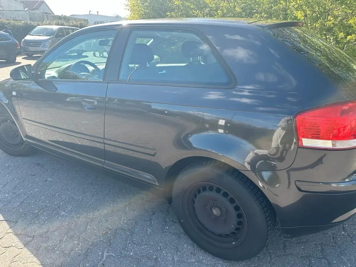 Gebraucht Audi A3 105 PS (77 kW) 2006 Andere farben Kleinwagen