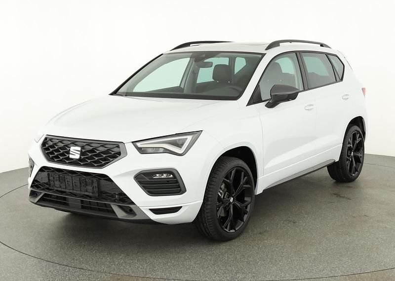 Nevada weiss Neu 2025 Seat Ateca FR SUV | 36.495 € - Bild 1/4