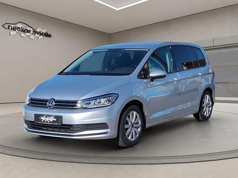 Gebraucht VW Touran 116 PS (85 kW) 2017 Reflexsilber Van / Kleinbus