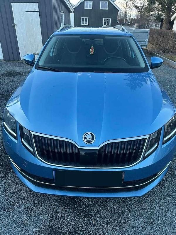 Gebraucht Skoda Octavia Style 150 PS (110 kW) 2018 Blau Kombi