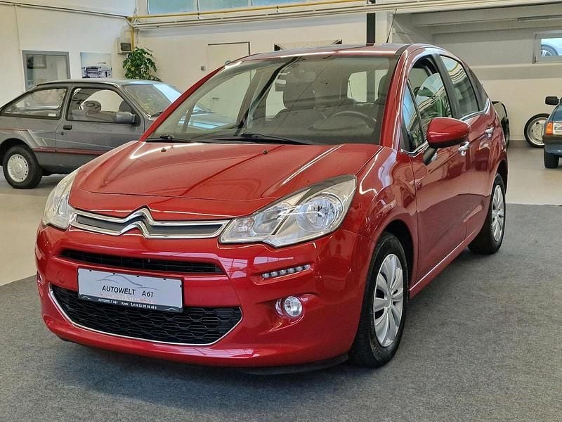 Rot Gebraucht 2015 Citroën C3 SELECTION Kleinwagen | 4.550 € (Guter Preis) - Bild 1/4