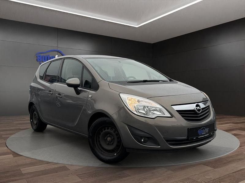 Gebraucht Opel Meriva 101 PS (74 kW) 2012 Braun Van / Kleinbus