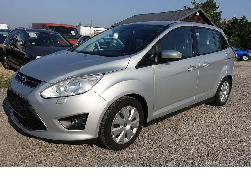 Silber Gebraucht 2014 Ford Grand C-Max Trend Van / Kleinbus | 7.950 € (Etwas zu teuer) - Bild 1/4