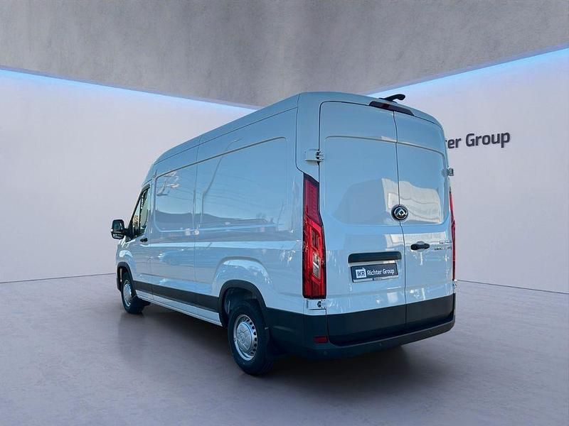 Neu Maxus V90 147 PS (108 kW) 2025 Weiß Van