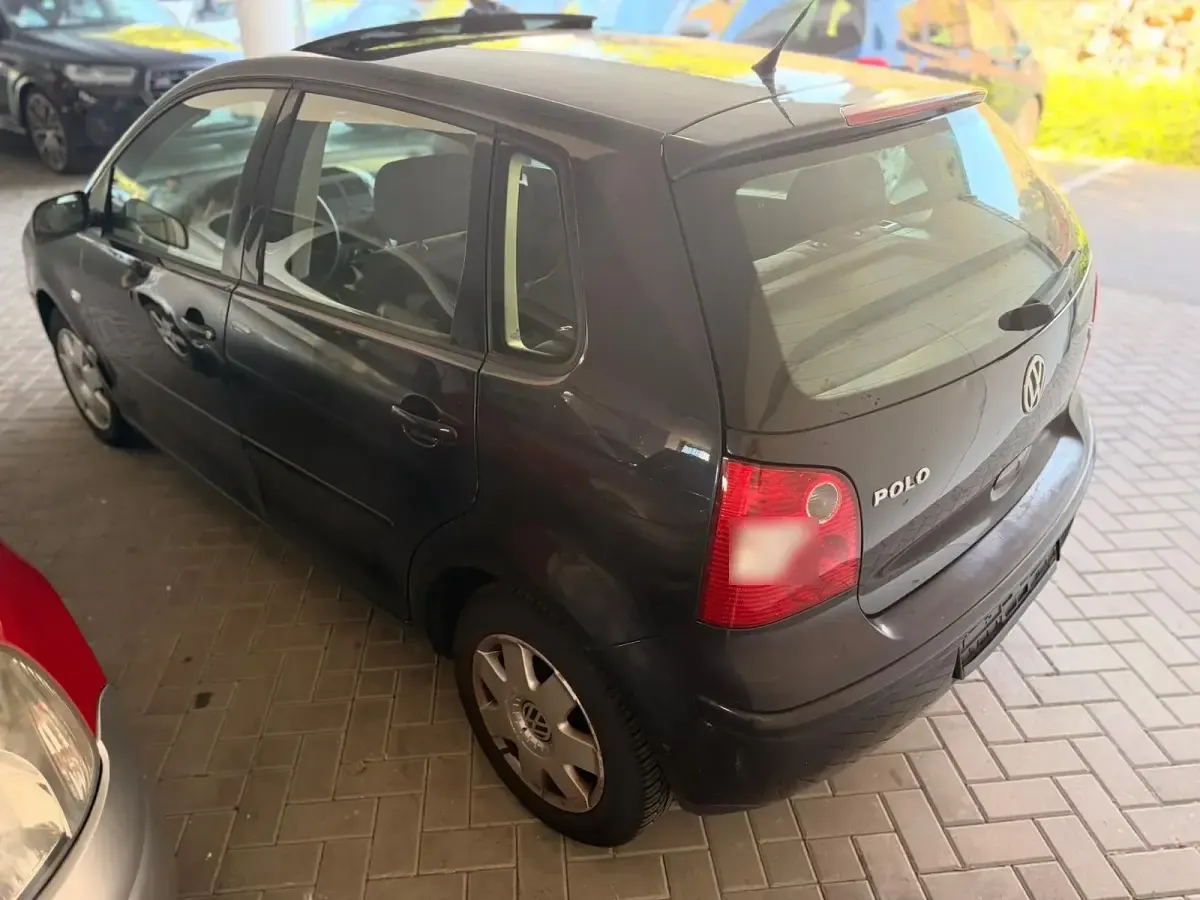 Gebraucht VW Polo 80 PS (58 kW) 2003 Schwarz Kleinwagen