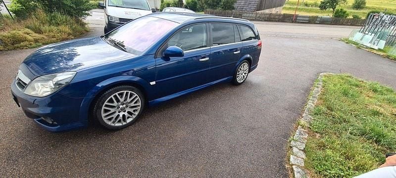 Blau Gebraucht 2008 Opel Vectra OPC Kombi | 3.800 € (Etwas zu teuer) - Bild 1/4