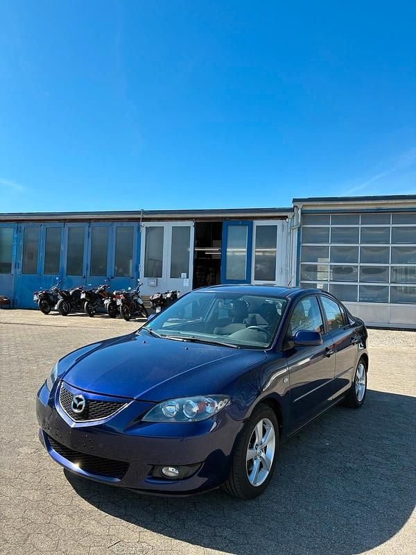 Second-hand Mazda 3 Active 105 CP (77 kW) 2006 Albastru Hatchback