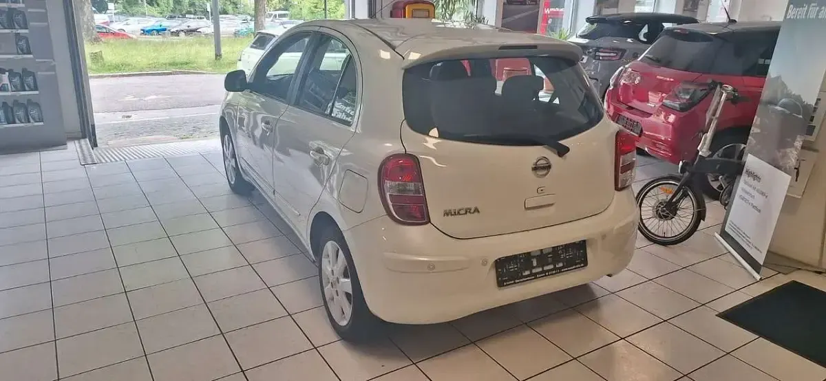 Gebraucht Nissan Micra S 98 PS (72 kW) 2011 Weiß Kleinwagen