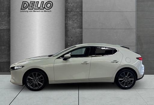 Gebraucht Mazda 3 Exclusive-Line 140 PS (102 kW) 2025 Ceramic white Limousine