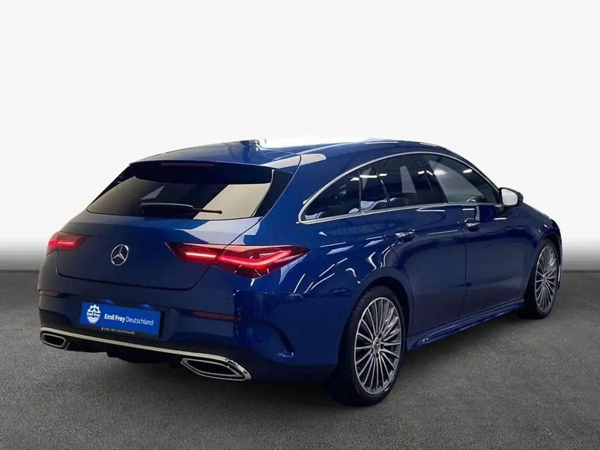 Gebraucht Mercedes CLA250 AMG 224 PS (164 kW) 2025 Blau Coupé