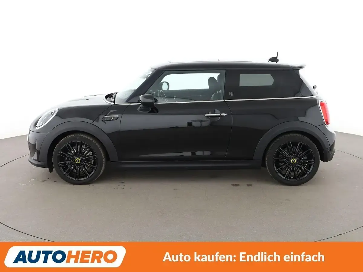 Gebraucht Mini Cooper SE 135 kW (184 PS) 2021 Schwarz Kleinwagen