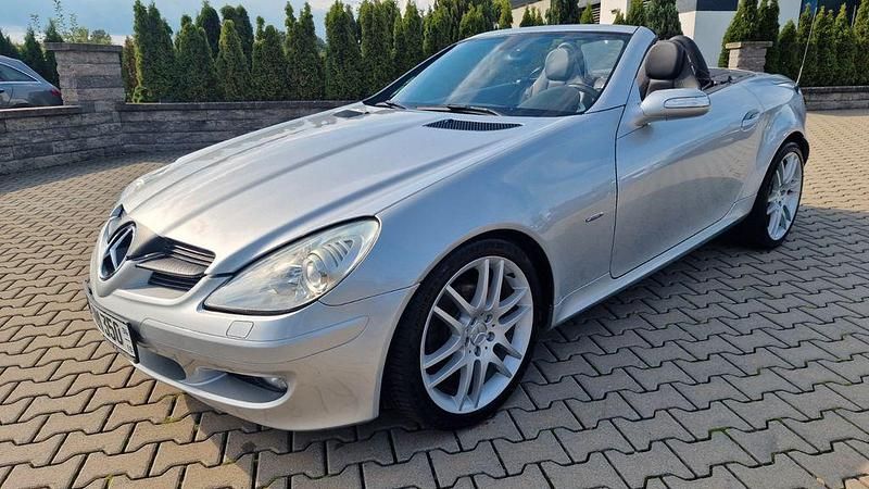 Silber Gebraucht 2007 Mercedes SLK200 Edition 1 Cabrio | 7.900 € (Guter Preis) - Bild 1/4