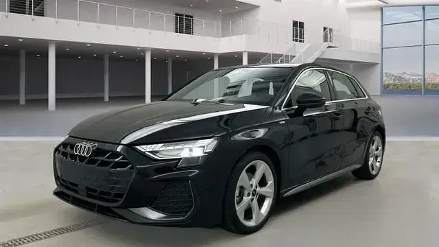 Gebraucht Audi A3 S-Line 150 PS (110 kW) 2025 Schwarzkeine angabe Limousine