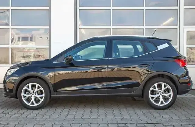 Gebraucht Seat Arona FR 110 PS (80 kW) 2023 Mitternachtsschwarz SUV