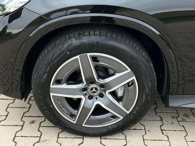 Gebraucht Mercedes GLC300 Advanced Plus 258 PS (189 kW) 2024 Schwarz Limousine