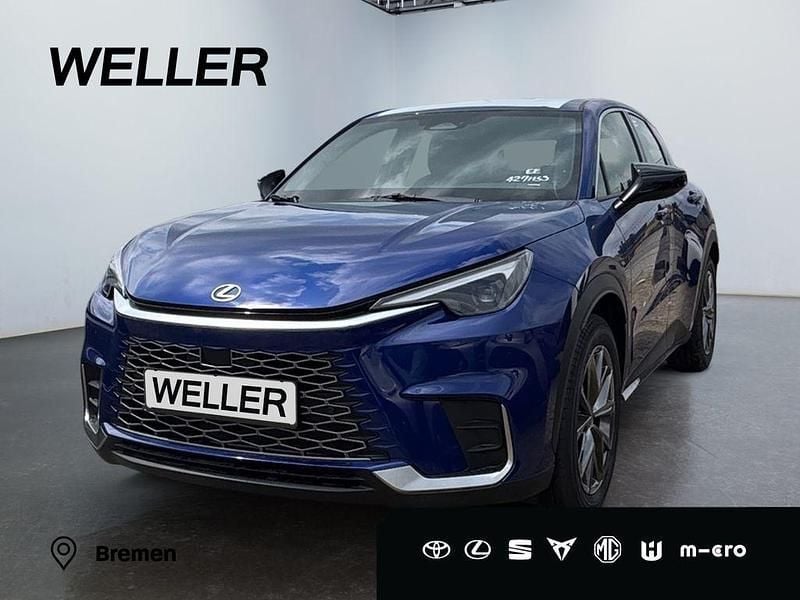 Blau Neu 2025 Lexus LBX SUV | 30.799 € (Superpreis) - Bild 1/3