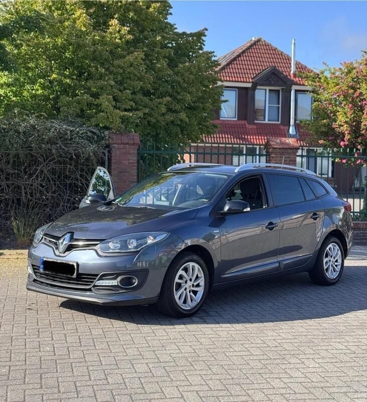 Grau Gebraucht 2016 Renault Mégane GrandTour LIMITED Kombi | 6.290 € (Superpreis) - Bild 1/4
