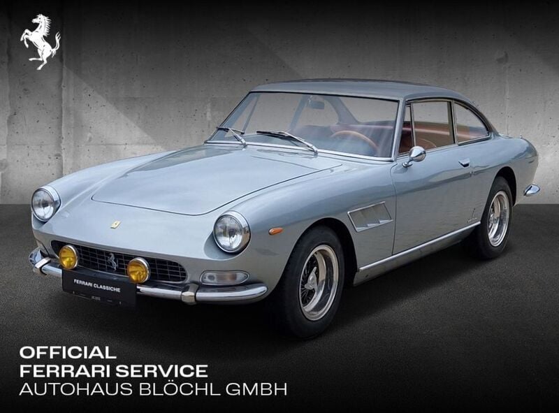 Gebraucht Ferrari 330 300 PS (220 kW) 1966 Grigio fumo Coupé
