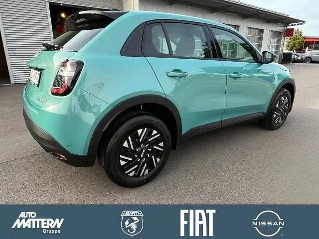 Gebraucht Fiat 600 110 PS (80 kW) 2025 959  aqua blau SUV