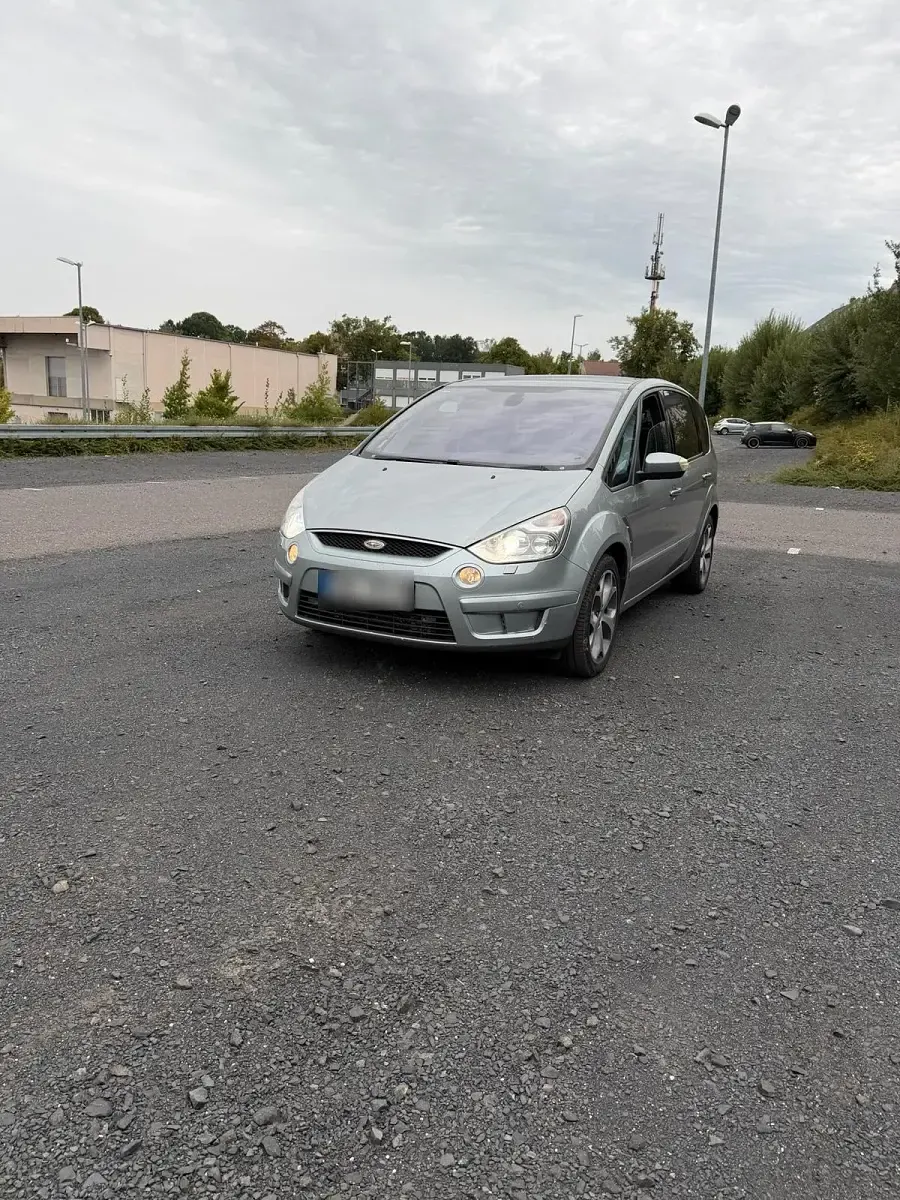 Gebraucht Ford S-MAX S 175 PS (128 kW) 2008 Van / Kleinbus