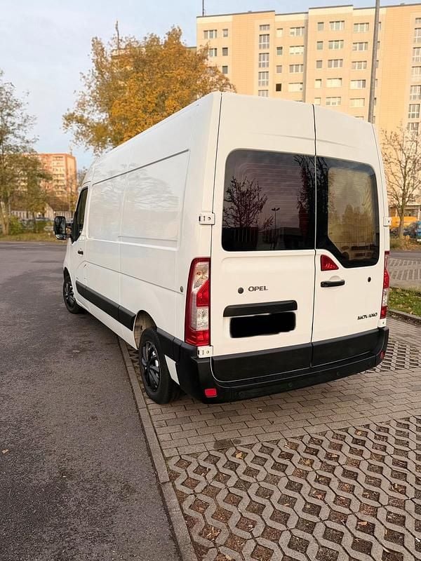 Gebraucht Opel Movano 125 PS (91 kW) 2011 Weiß Van / Kleinbus