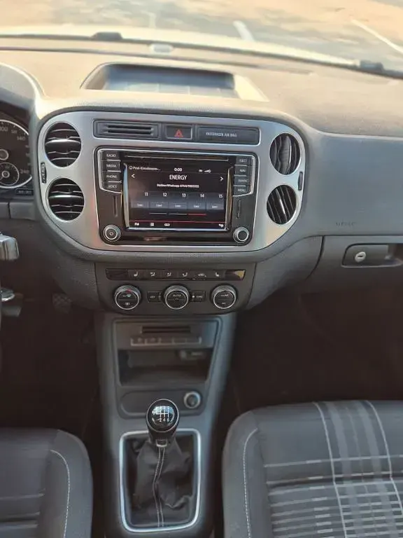 Gebraucht VW Tiguan Sportline 150 PS (110 kW) 2015 Weiß SUV