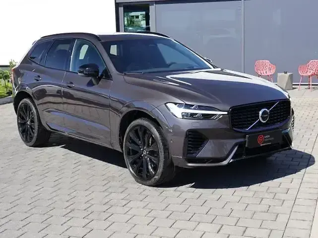 Gebraucht Volvo XC60 R-Design 392 PS (288 kW) 2021 Grau SUV
