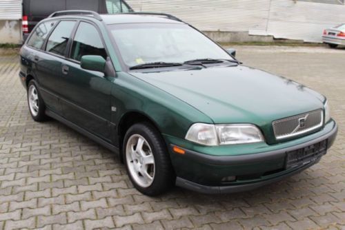 Verkauft Volvo V40 Kombi 1.8 16V Tüv 0., gebraucht 1998