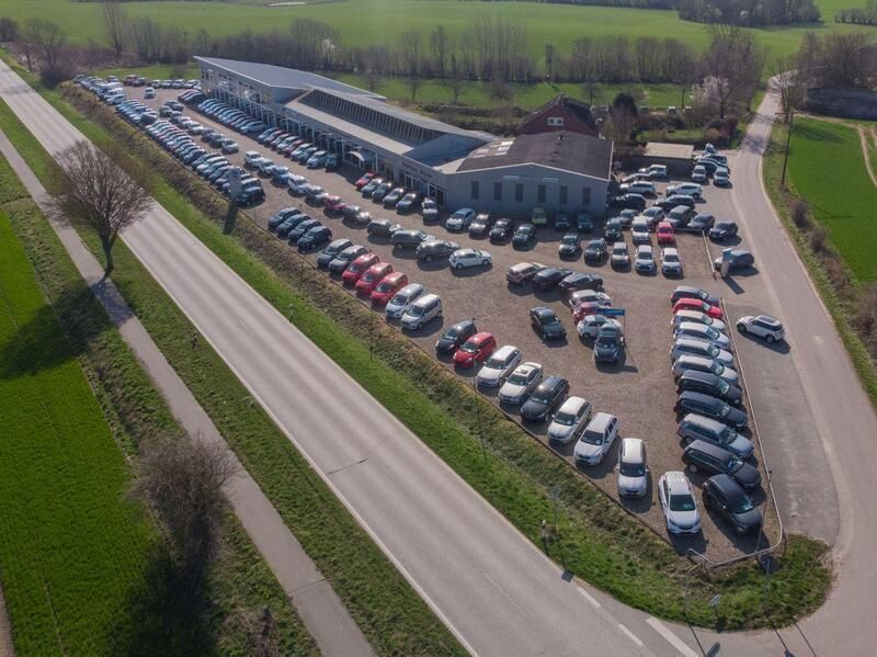 Steelgray Gebraucht 2014 Hyundai ix20 Premium Van / Kleinbus | 10.990 € (Teuer) - Bild 1/1