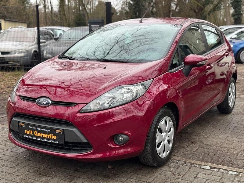 Gebraucht Ford Fiesta 97 PS (71 kW) 2009 Rot Kleinwagen