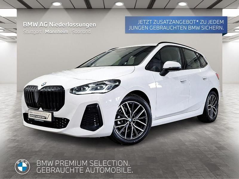 Weiß Gebraucht 2024 BMW 218 Active Tourer Efficient Dynamics Van / Kleinbus | 37.990 € (Teuer) - Bild 1/3