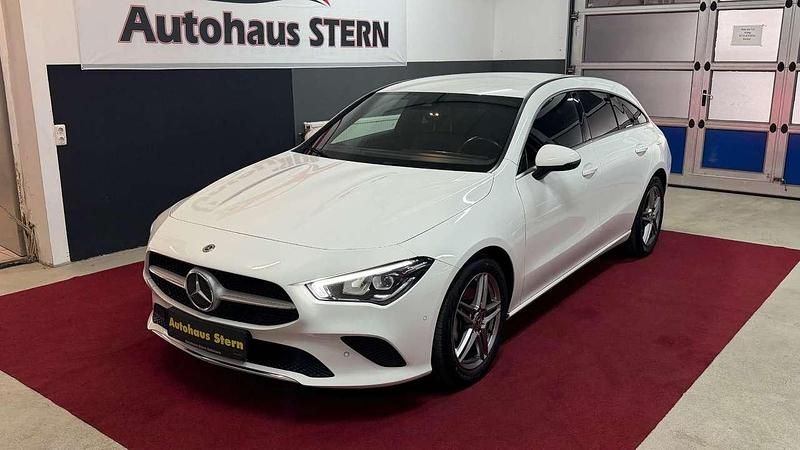 Gebraucht Mercedes CLA200 150 PS (110 kW) 2020 Polarweiss Kombi