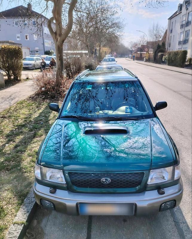 Gebraucht Subaru Forester 177 PS (130 kW) 1999 Grün SUV