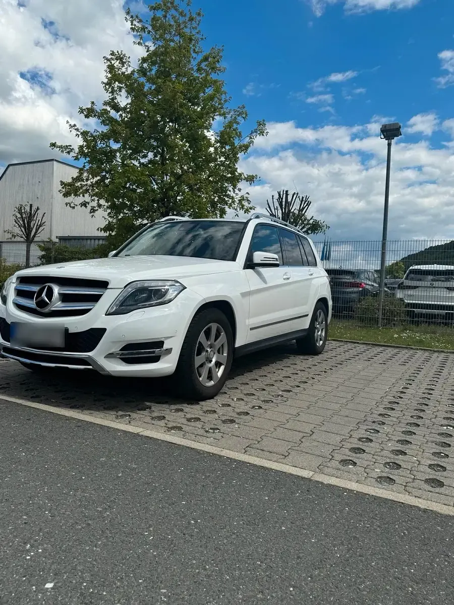 Gebraucht Mercedes GLK220 AMG line 170 PS (125 kW) 2014 Weiß SUV
